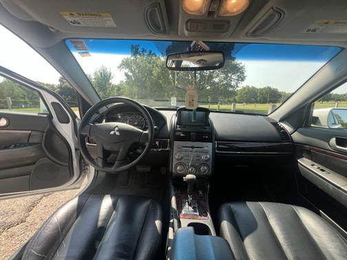 White 2012 Mitsubishi Galant SE