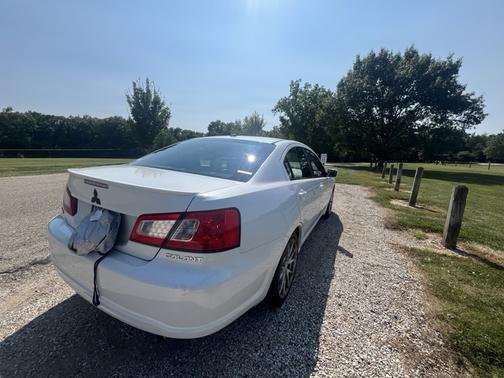 White 2012 Mitsubishi Galant SE