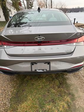 2023 Hyundai ELANTRA HEV Limited