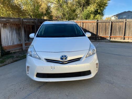 2012 Toyota Prius v Two