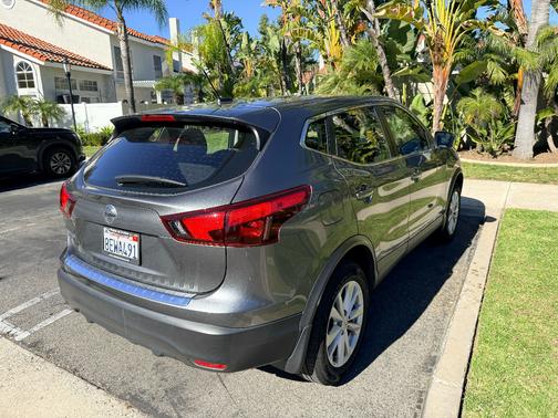 2018 Nissan Rogue Sport S