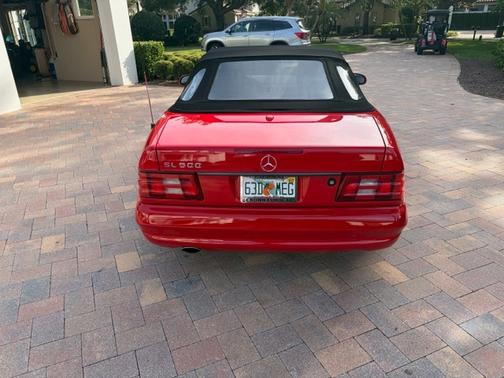 Red 2001 Mercedes-Benz SL-Class SL500 Roadster