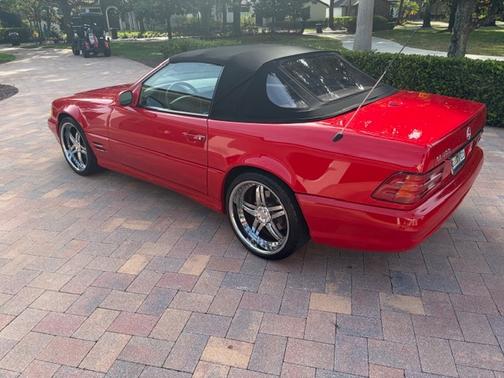 Red 2001 Mercedes-Benz SL-Class SL500 Roadster