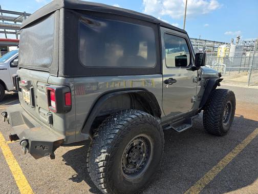 Gray 2018 Jeep Wrangler Sport
