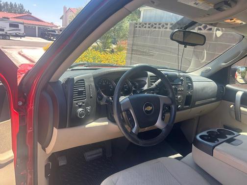 Red 2011 Chevrolet Silverado 1500 LT