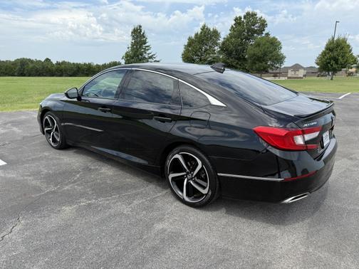 2022 Honda Accord Sport 2.0T