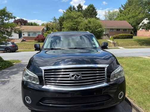 Black 2014 INFINITI QX80 Base