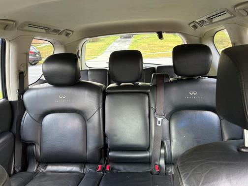 Black 2014 INFINITI QX80 Base
