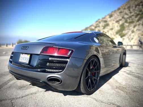 2012 Audi R8 5.2 quattro