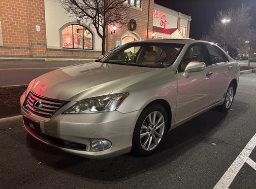 2010 Lexus ES 350 Base
