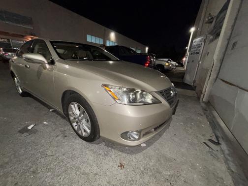 2010 Lexus ES 350 Base