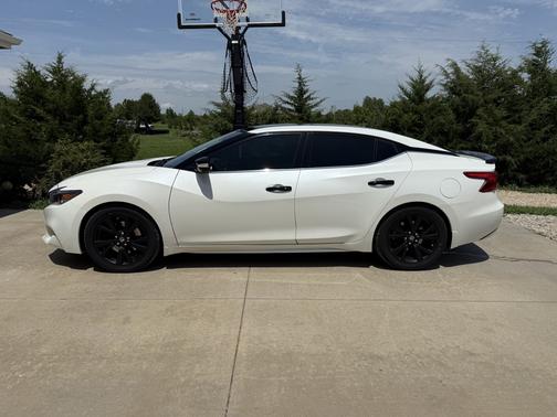 2017 Nissan Maxima 3.5 Platinum