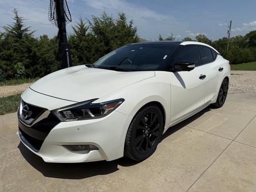 2017 Nissan Maxima 3.5 Platinum