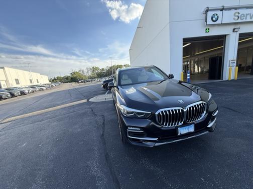 Black 2019 BMW X5 xDrive40i