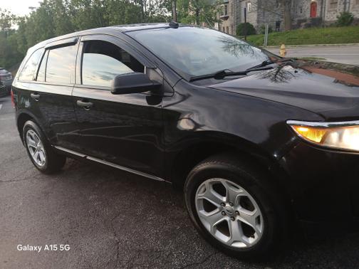 2014 Ford Edge SE