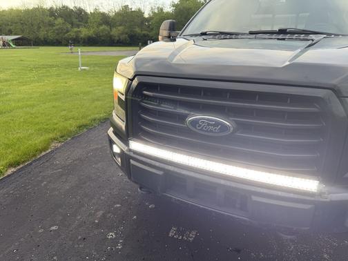 Black 2015 Ford F-150 XLT
