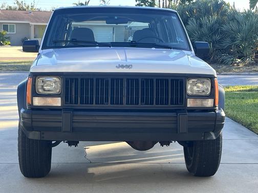 1995 Jeep Cherokee RH Drive