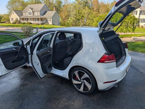 2020 Volkswagen Golf GTI 2.0T S