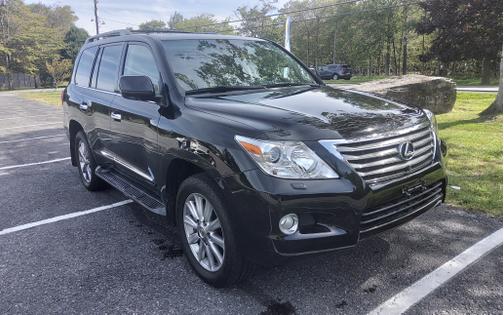 2010 Lexus LX 570 Base