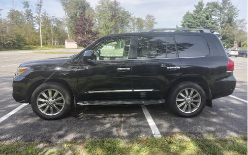 2010 Lexus LX 570 Base