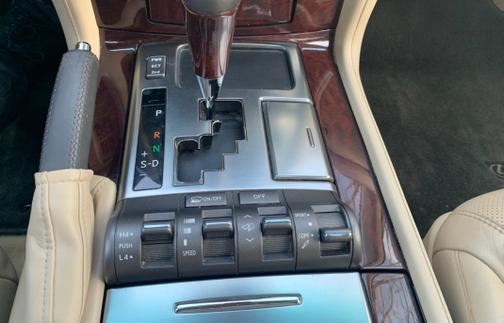 2010 Lexus LX 570 Base