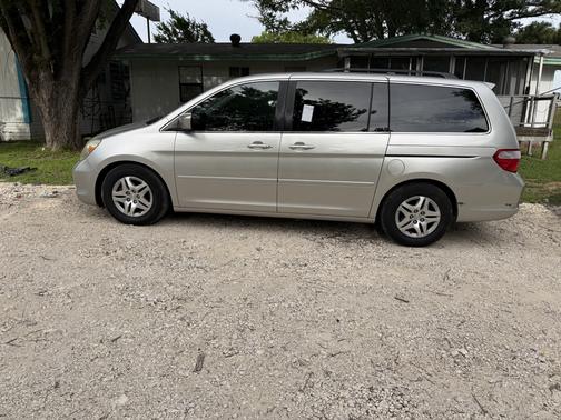 Gold 2007 Honda Odyssey EX