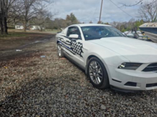 2012 Ford Mustang V6 Premium