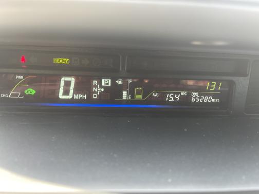 2017 Toyota Prius v Five