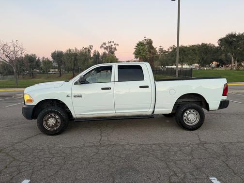 2012 RAM 2500 ST