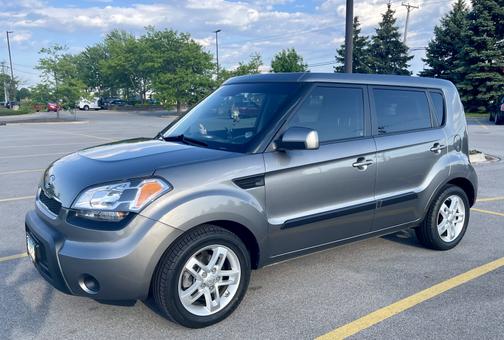 2011 Kia Soul +