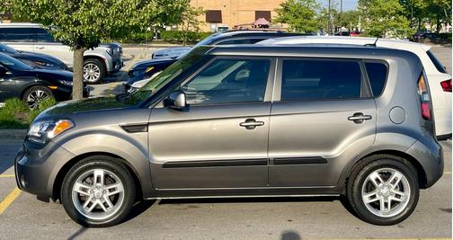 2011 Kia Soul +