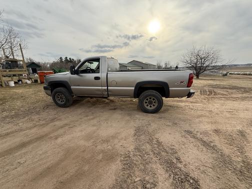 2003 Chevrolet Silverado 2500 Work Truck