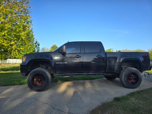 2013 GMC Sierra 2500 Denali