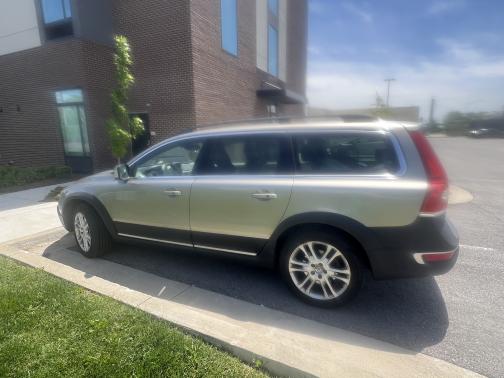 2016 Volvo XC70 T5 Premier