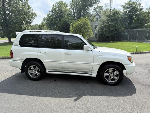 2007 Lexus LX 470 Base