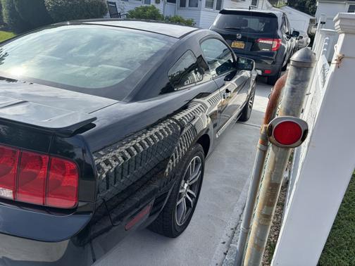 2007 Ford Mustang Premium