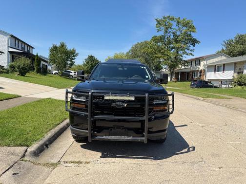 Black 2016 Chevrolet Silverado 1500 Custom
