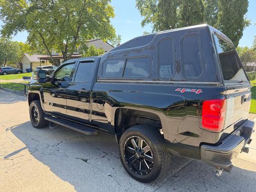 Black 2016 Chevrolet Silverado 1500 Custom