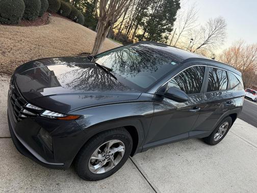 Gray 2023 Hyundai TUCSON SEL