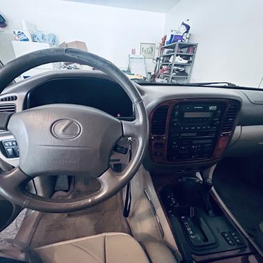 Beige 1999 Lexus LX 470 Base