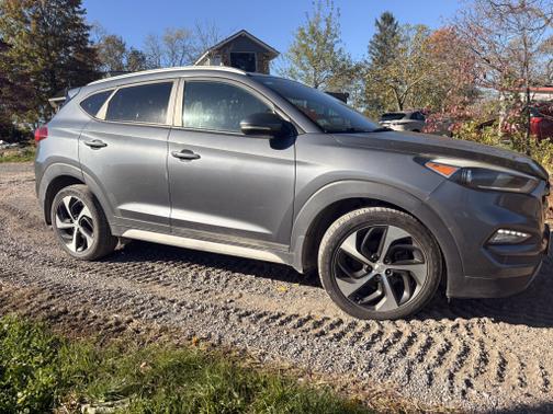 2017 Hyundai TUCSON Sport