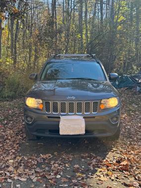 Gray 2015 Jeep Compass Latitude