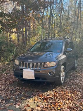 Gray 2015 Jeep Compass Latitude
