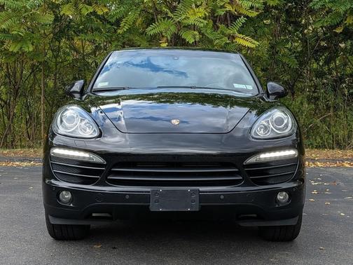 Black 2012 Porsche Cayenne Cayenne