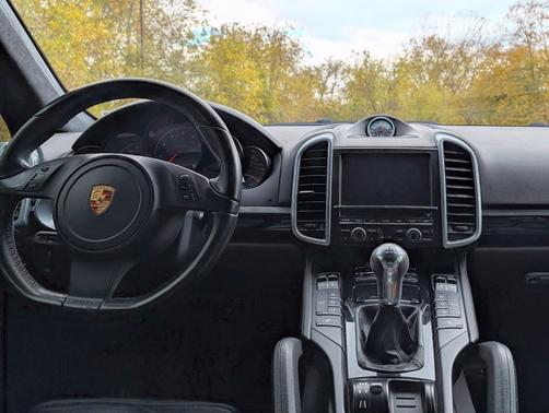 Black 2012 Porsche Cayenne Cayenne