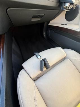 Black 2011 BMW 328 i