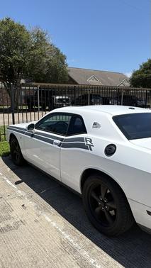 White 2011 Dodge Challenger R/T