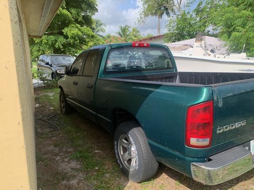 2004 Dodge Ram 1500 SLT Quad Cab