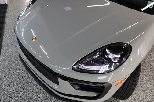 2024 Porsche Macan S