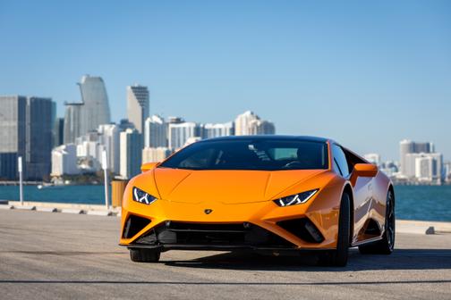 2021 Lamborghini Huracan EVO Base
